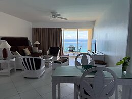 Sapphire Beach Club Resort