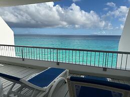 Sapphire Beach Club Resort