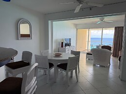 Sapphire Beach Club Resort