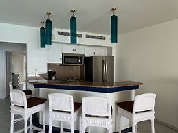 Sapphire Beach Club Resort