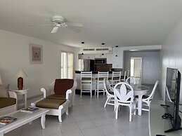 Sapphire Beach Club Resort