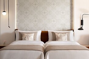 The St. Regis Mardavall Mallorca Resort