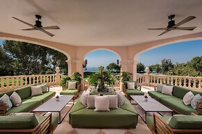 The St. Regis Mardavall Mallorca Resort