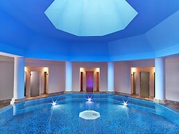 The St. Regis Mardavall Mallorca Resort