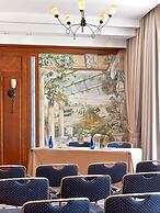 The St. Regis Mardavall Mallorca Resort