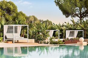 The St. Regis Mardavall Mallorca Resort