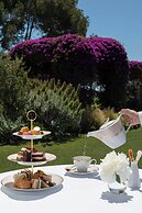 The St. Regis Mardavall Mallorca Resort