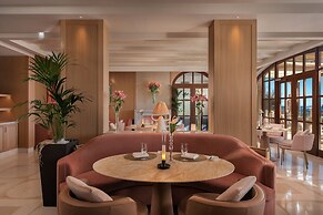 The St. Regis Mardavall Mallorca Resort