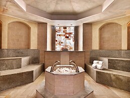 The St. Regis Mardavall Mallorca Resort