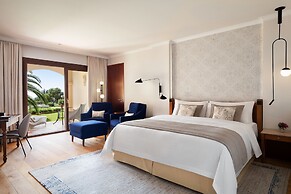 The St. Regis Mardavall Mallorca Resort