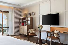 The St. Regis Mardavall Mallorca Resort