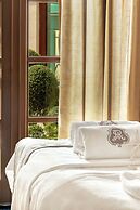 The St. Regis Mardavall Mallorca Resort