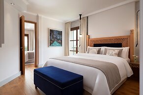 The St. Regis Mardavall Mallorca Resort