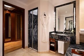 The St. Regis Mardavall Mallorca Resort