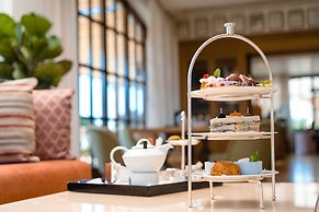 The St. Regis Mardavall Mallorca Resort