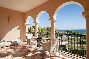 The St. Regis Mardavall Mallorca Resort