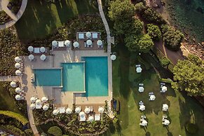 The St. Regis Mardavall Mallorca Resort