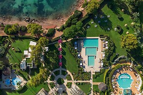 The St. Regis Mardavall Mallorca Resort