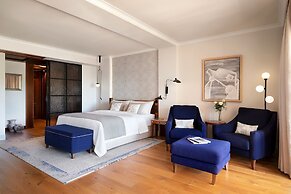 The St. Regis Mardavall Mallorca Resort