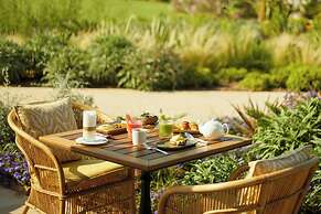 The St. Regis Mardavall Mallorca Resort