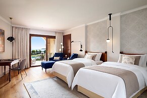 The St. Regis Mardavall Mallorca Resort