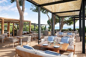 The St. Regis Mardavall Mallorca Resort