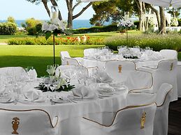 The St. Regis Mardavall Mallorca Resort
