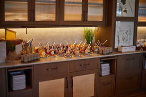 The St. Regis Mardavall Mallorca Resort