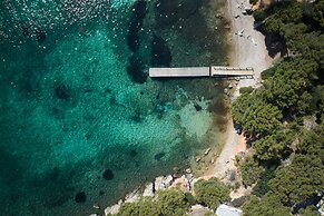 The St. Regis Mardavall Mallorca Resort