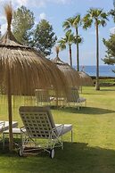 The St. Regis Mardavall Mallorca Resort