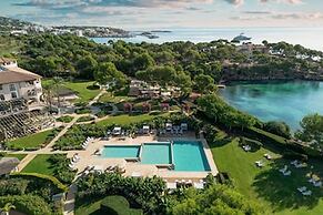 The St. Regis Mardavall Mallorca Resort