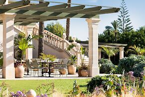 The St. Regis Mardavall Mallorca Resort