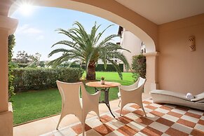 The St. Regis Mardavall Mallorca Resort