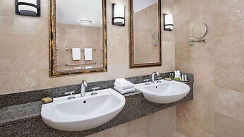 DoubleTree by Hilton Sunrise - Sawgrass Mills