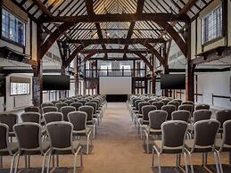 Sunday Box Hill Burford Bridge Hotel