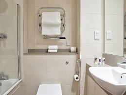 Sunday Box Hill Burford Bridge Hotel