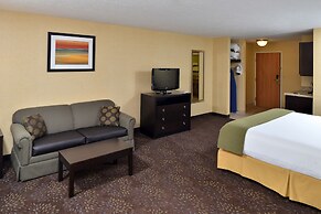 Holiday Inn Express Hotel & Suites Charlotte by IHG