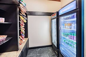 Wingate by Wyndham Houston Bush Intercontinental Airport