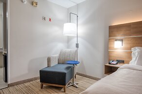 Holiday Inn Express Hotel & Suites Greenville by IHG