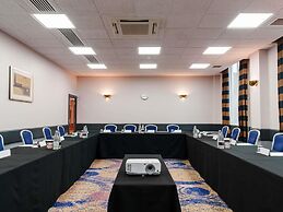 Mercure Daventry Court Hotel