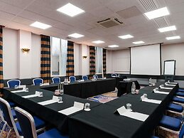 Mercure Daventry Court Hotel