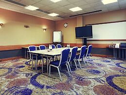 Mercure Daventry Court Hotel