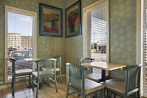 Super 8 by Wyndham Mt. Vernon IL