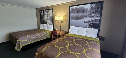 Super 8 by Wyndham Rogers Minnesota