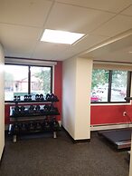 Ramada by Wyndham Minneapolis Golden Valley