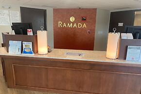 Ramada by Wyndham Minneapolis Golden Valley