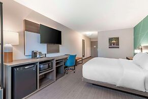 Comfort Inn & Suites Saratoga Springs