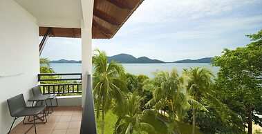 DoubleTree by Hilton Damai Laut Resort