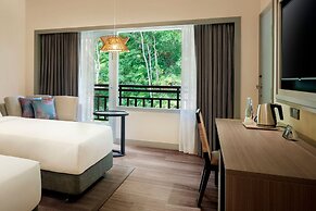 DoubleTree by Hilton Damai Laut Resort