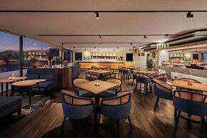 DoubleTree by Hilton Damai Laut Resort